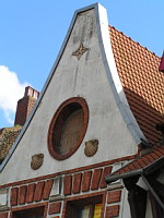 Bethune, Grand'Place, Maison aux coquilles (2)